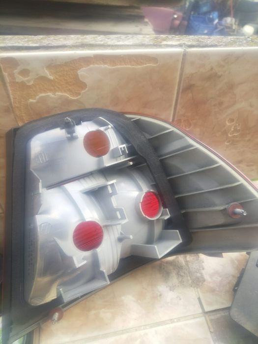 Ляв стоп комплект за BMW Е46