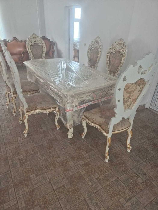 Masă în stil venețian (ovală/rotundă sau dreptunghiulară)