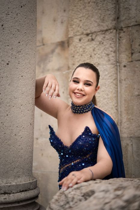 Бална рокля за продан