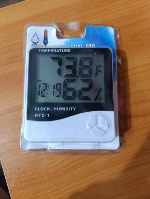 Продам электронный термометр, градусник.