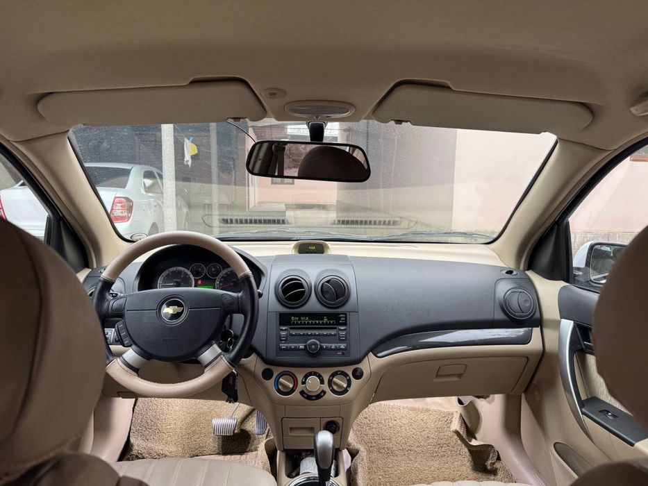 Нексия 3, автомат, пробег 40 000, отличное состояние