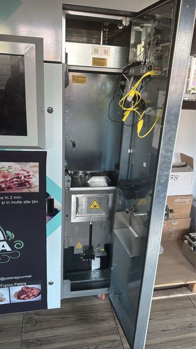 Automat vending mâncare caldă BICOM – ca nou, din Italia