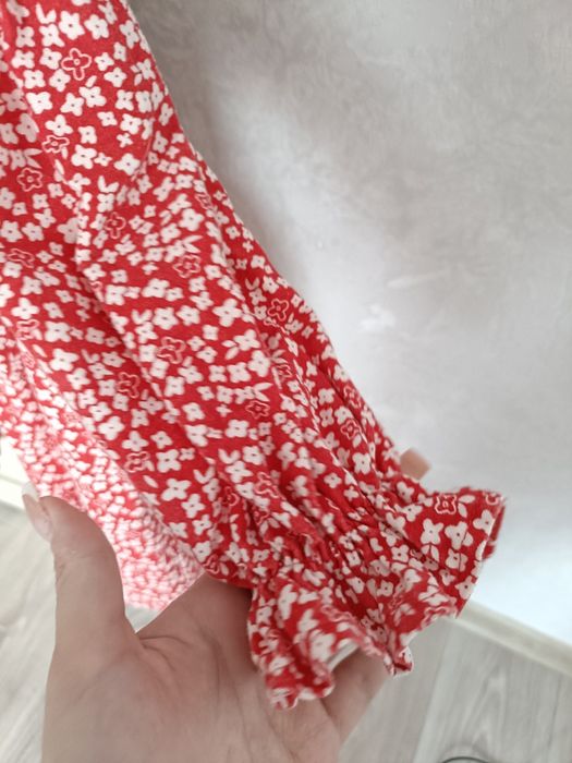 Продам десткое платье