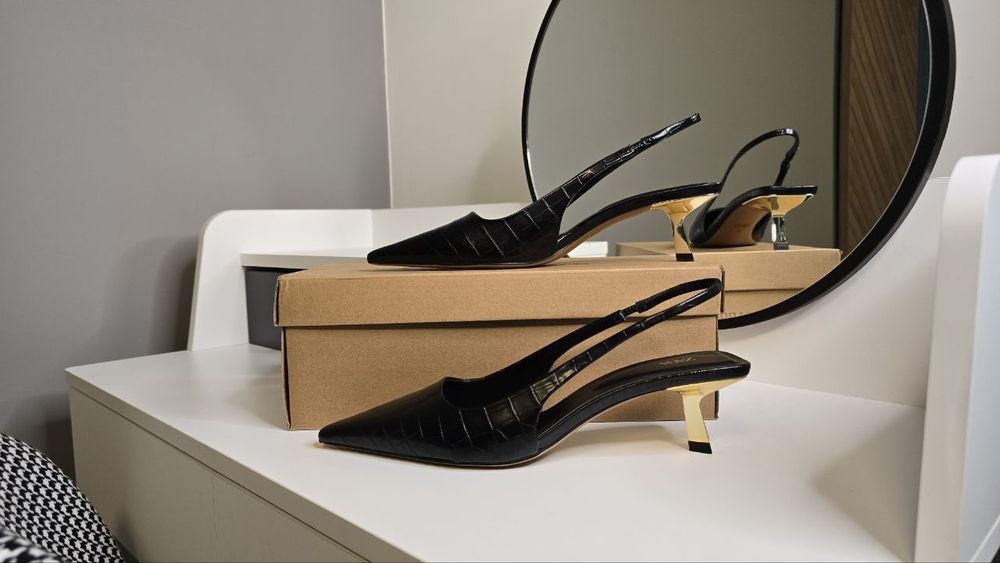 Елегантни обувки ZARA