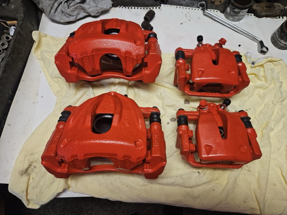 Спирачни апарати за toyota avensis 2.2 d4d