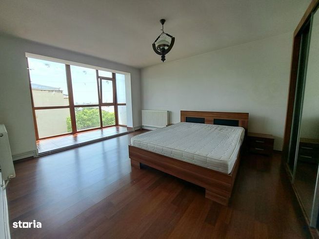 Zona Balaban, micro 5 Targoviste, Vanzare apartament 3 camere — fotografia 3