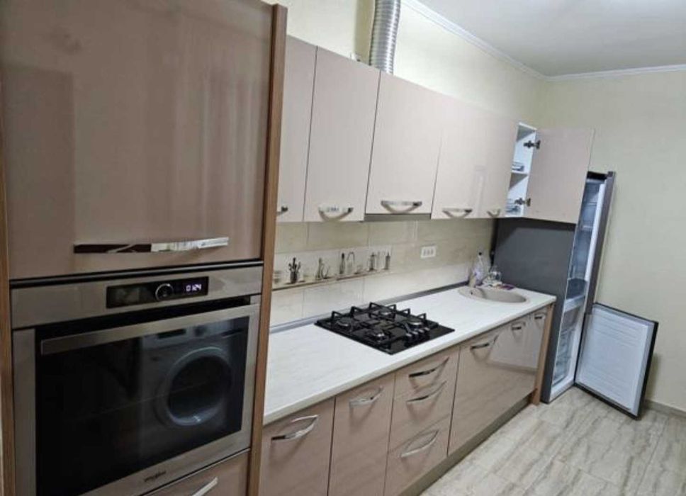 Proprietar vând casă 6 camere, Arad -Vladimirescu