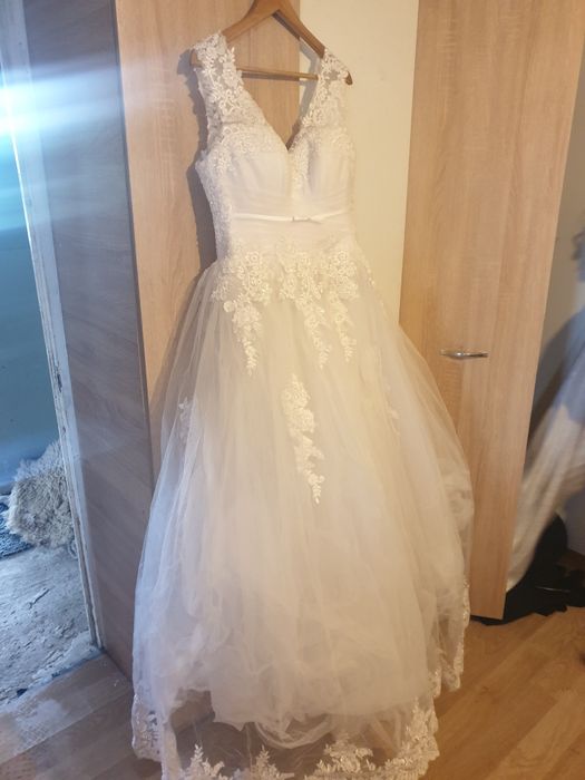 Rochie de mireasa în frumusani