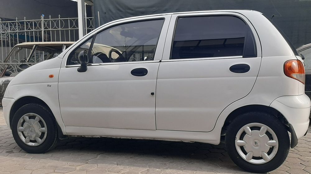 Продаю автомобиль Матиз 2011