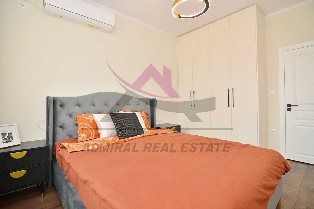 Продава се Тристаен апартамент в Варна, Базар Левски - 102 кв.м за 2500 €/кв.м - Снимка #7