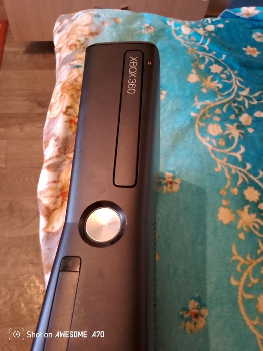 Продам хбокс 73 игры джойстик