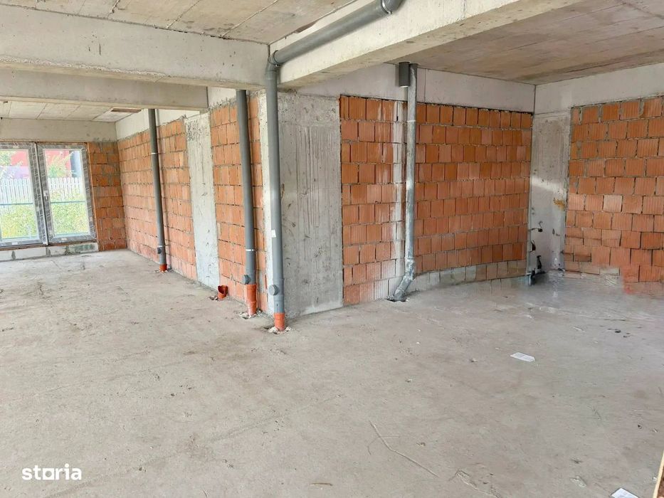 Spațiu Comercial de Inchiriat, 103mp+Grădină 43mp - CITY NORD