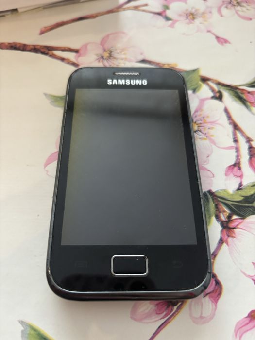 Samsung galaxy ace plus