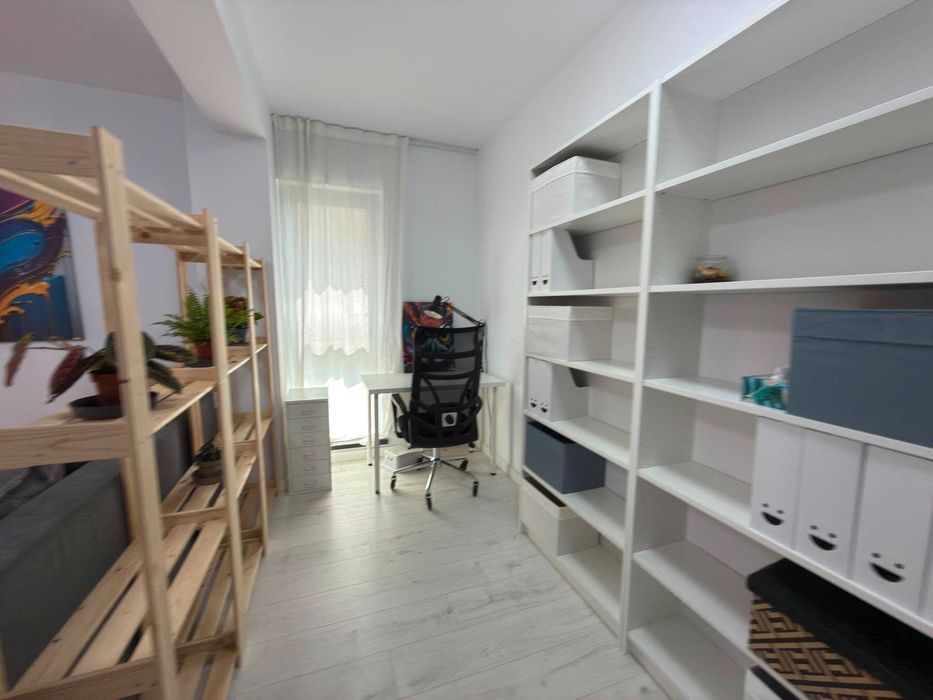 Inchiriere 2 camere bloc nou, parter cu terasa si gradina, zona N Grigorescu