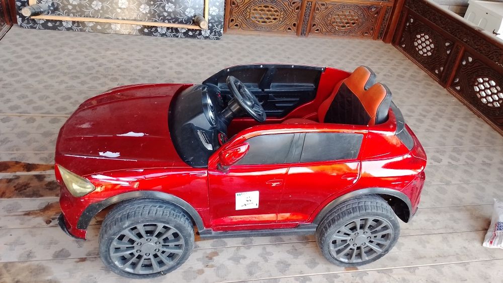 Болалар мотоцикл ва машинаси сотилади,холати яхши