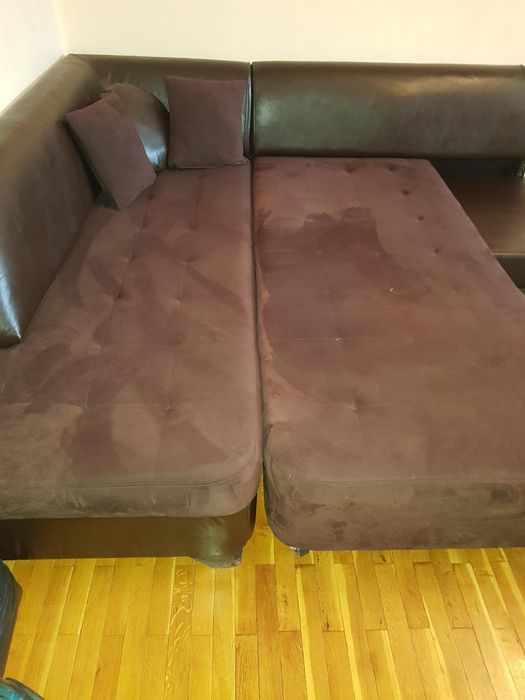 Разтегателен ъглов диван