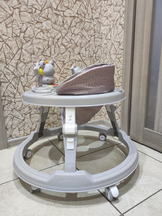 Продам ходунки детские