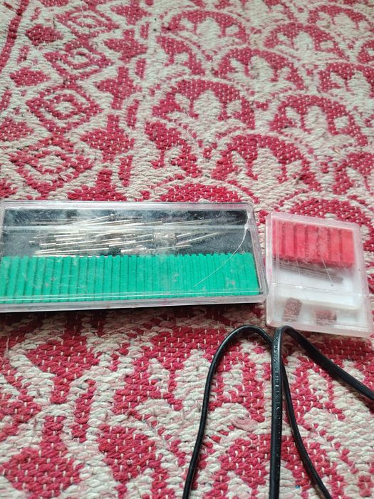 Pila SI lampa unghii