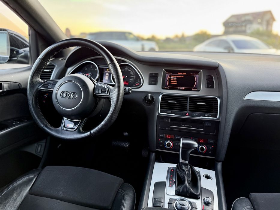 • Audi Q7 Facelift 2011 • 3.0 Diesel 245 cp • Parc Auto • Rate • Garantie •