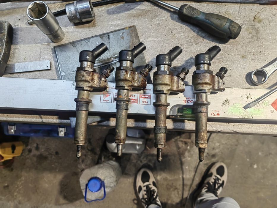 дюзи за 2 hdi 90 коня