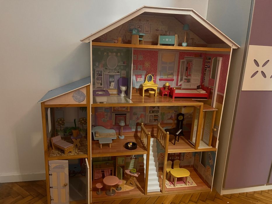 Дървена къща за кукли Варна