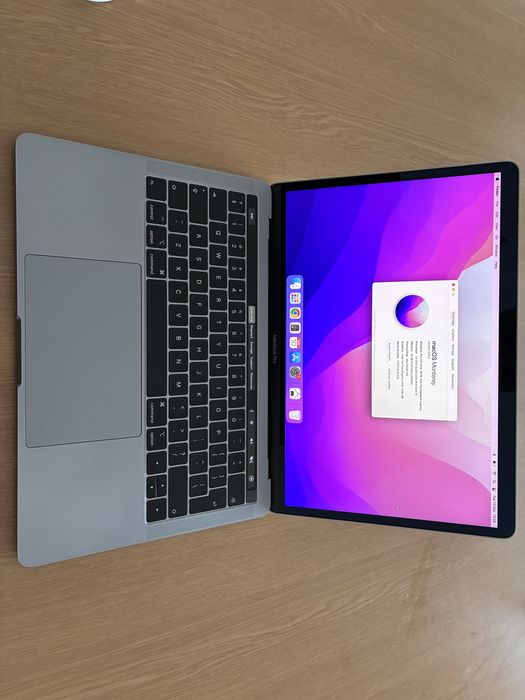 MacBook Pro 13” inch, 16GB RAM, 256 SSD