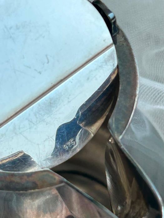 Сребърен сервиз 925
3140гр/ 3€ на грам