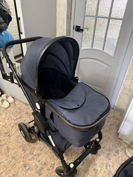 Продам коляску автокресло 3в1