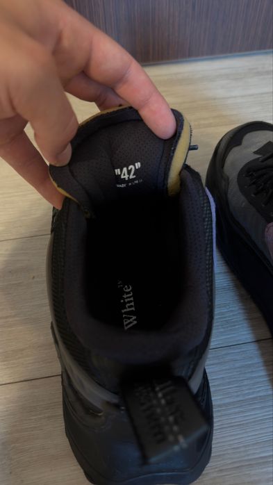 Off White ODSY 1000