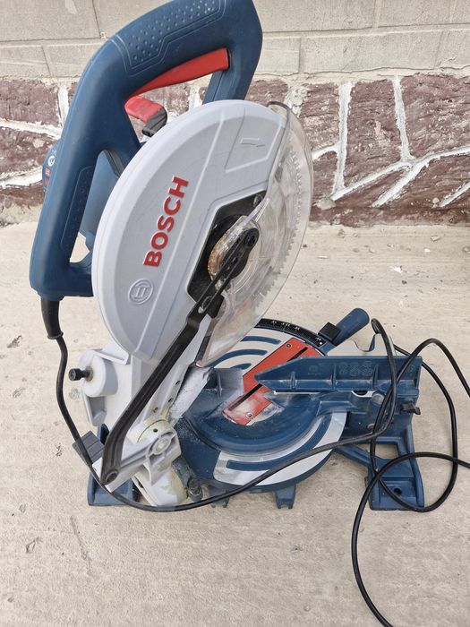 Торцовочная пила