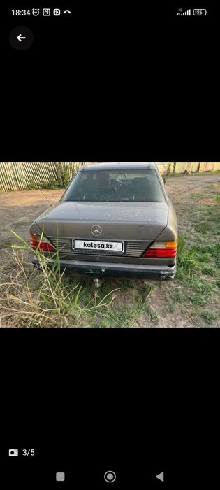 Продаю  по запчастям  Мерседес W124 Е300