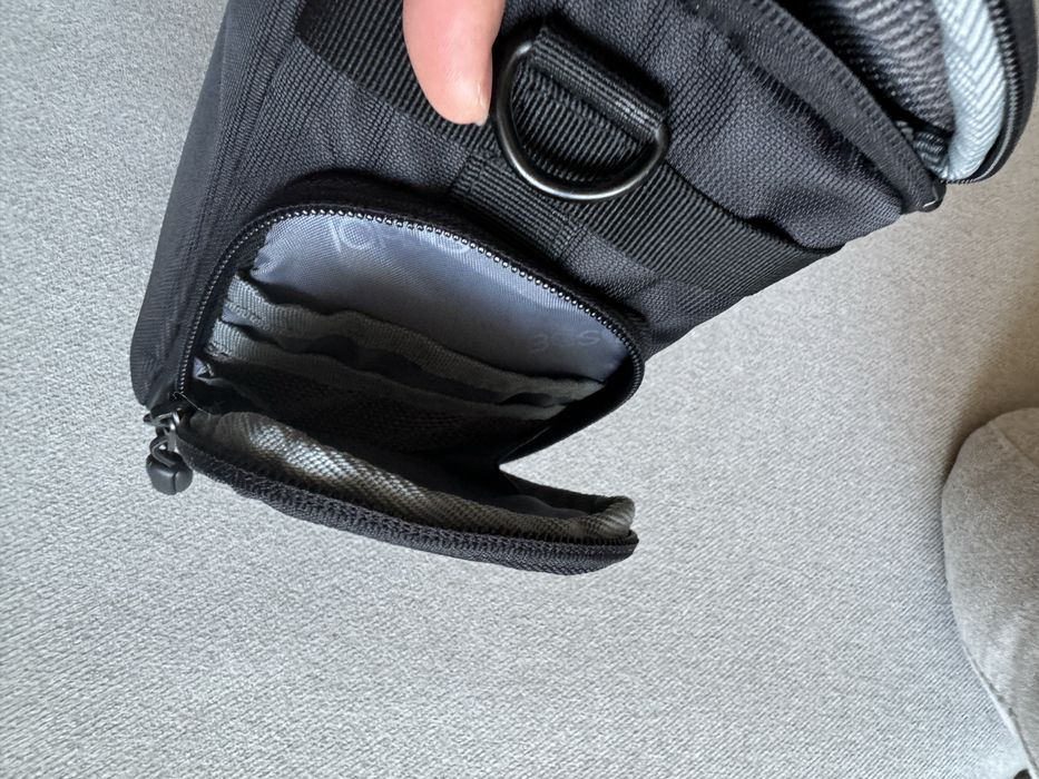 Чантичка за фотоапарат - нова и качествена