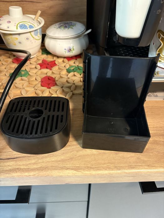 Продавам Кафемашина Tchibo Cafissimo Pure+