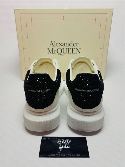 Alexandrer Mcqueen negri crystal