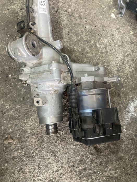 Toyota Rav 4 XA50 2.5i Hybrid 2020 година Кормилна Рейка