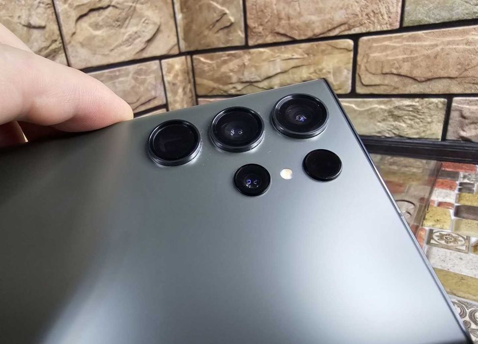 Samsung Galaxy s23 Ultra 12/512gb