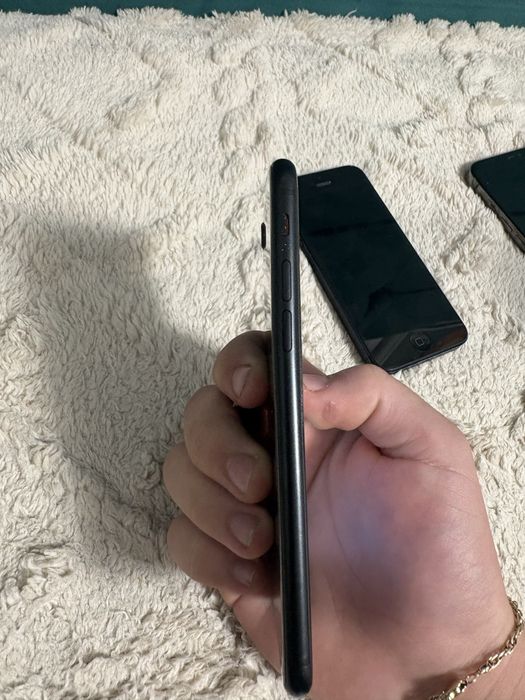 Vand iphone se 2022