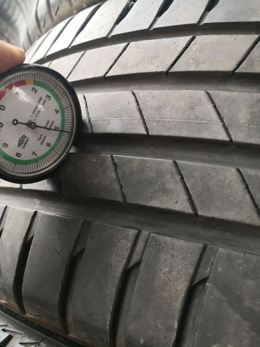 215 40 18 цола гуми Bridgestone 4 броя