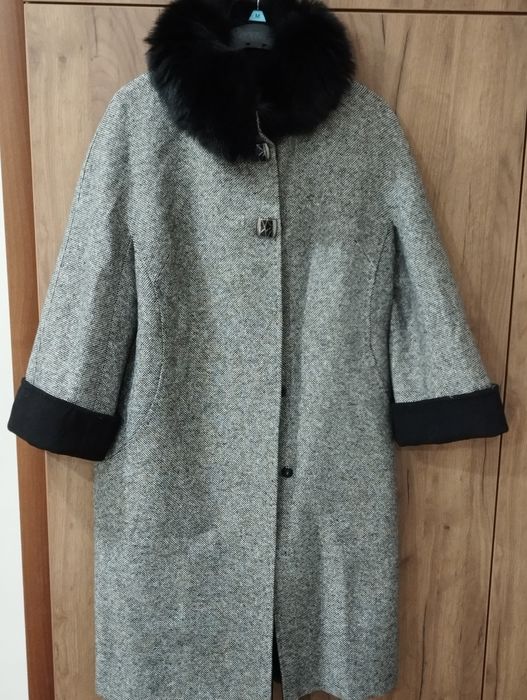 Женское пальто новое Турция с подкладом теплое