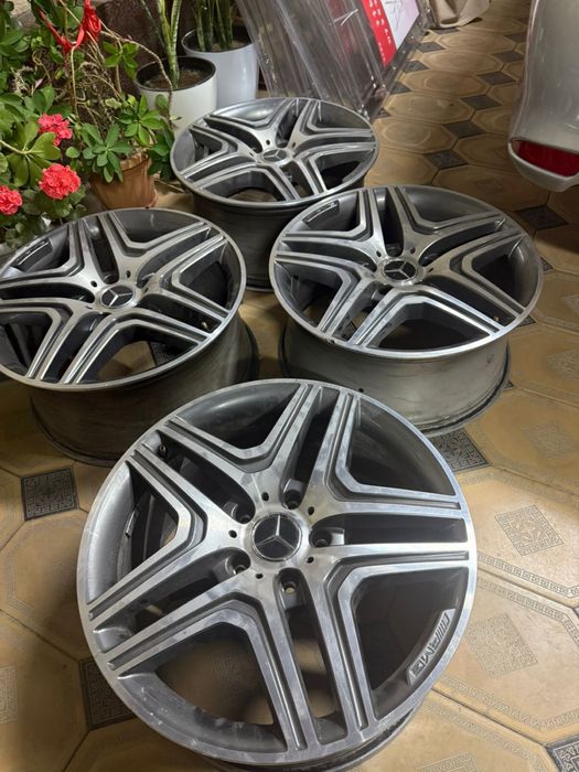 Комплект диск R20 с летней резиной ML