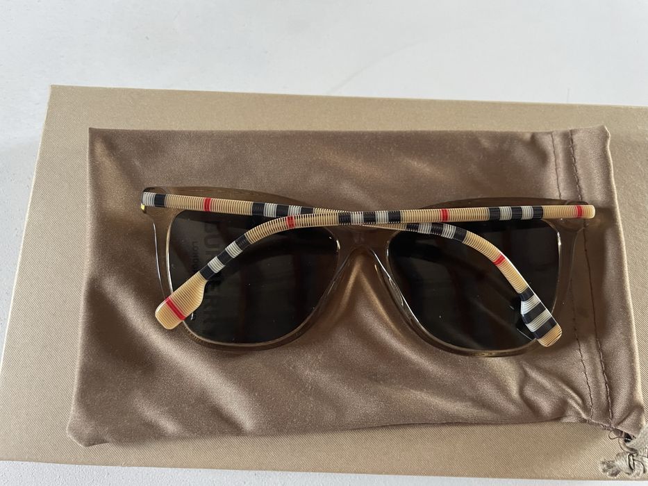 Ochelari de soare burberry originali