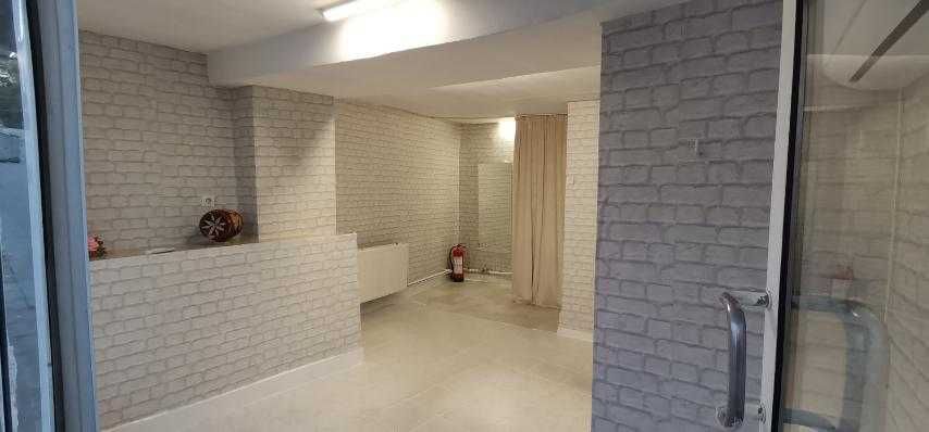 Дава се под наем Магазин в Свищов - 30 кв.м за 91.8 € - Снимка #5