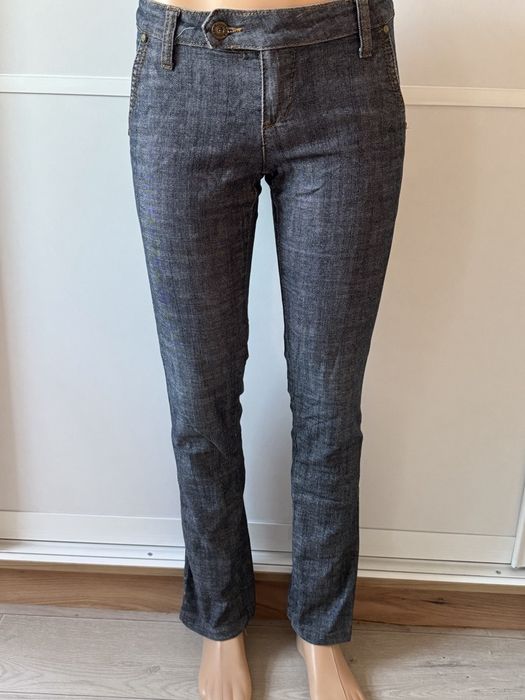 Женские джинсы на низкой посадке размер 25