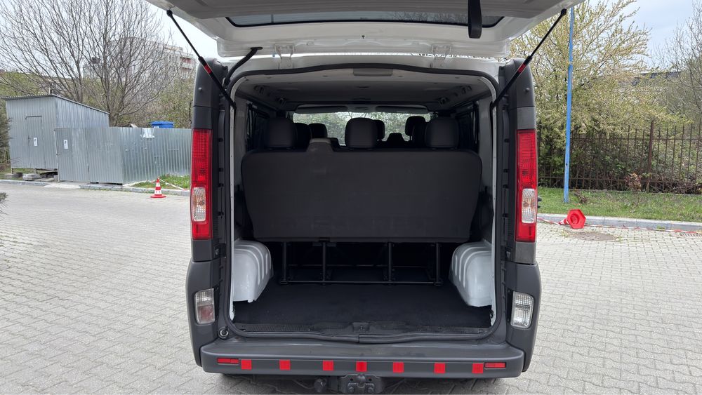 Renault Trafic 8+1 Locuri an 2011 2.0 140 CP Euro 5* Opel Vivaro