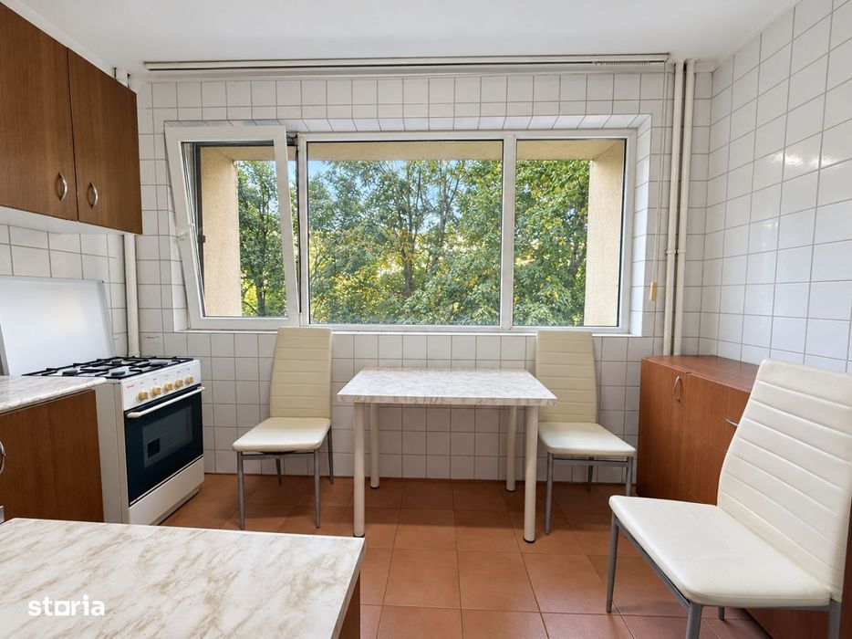 Apartament 2 camere 54 mp, semidecomandat, langa METROU Piata Iancului