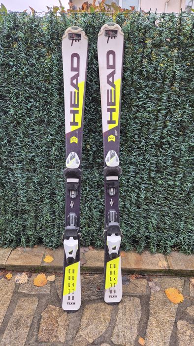 Детски ски HEAD 127 см + щеки