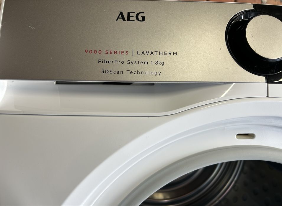 Сушилня AEG 9000 Series 3DScan FiberPro A+++