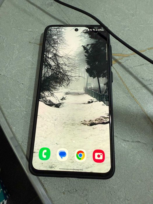 Срочно продается самсунг s21fe в хорошем качестве