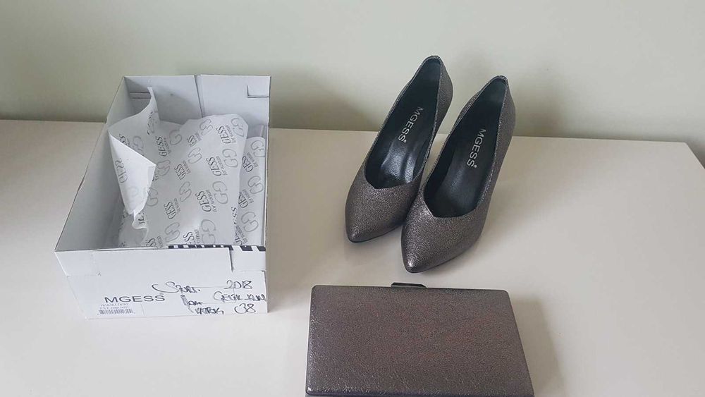 Чисто нови луксозни дамски обувки с чантичка от естествена кожа MGESS