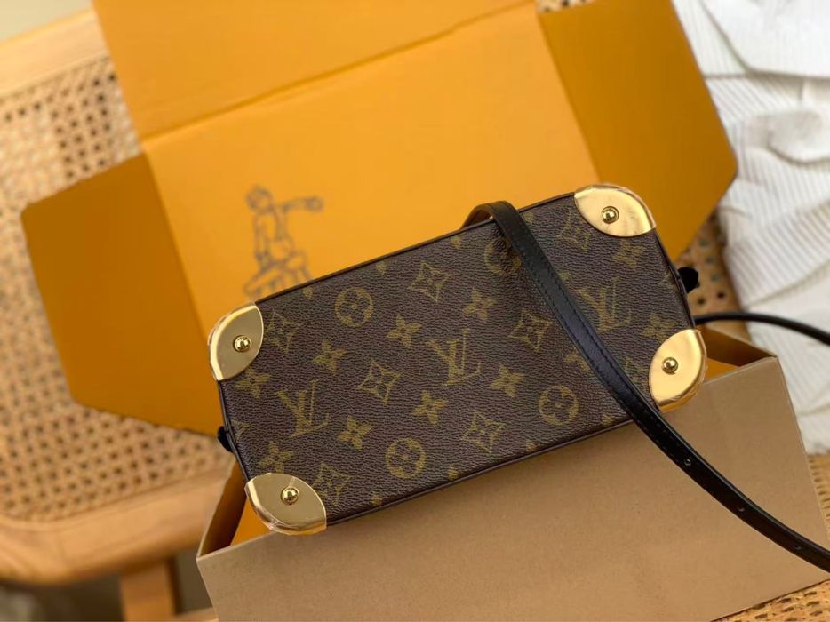 Louis Vuitton дамска чанта